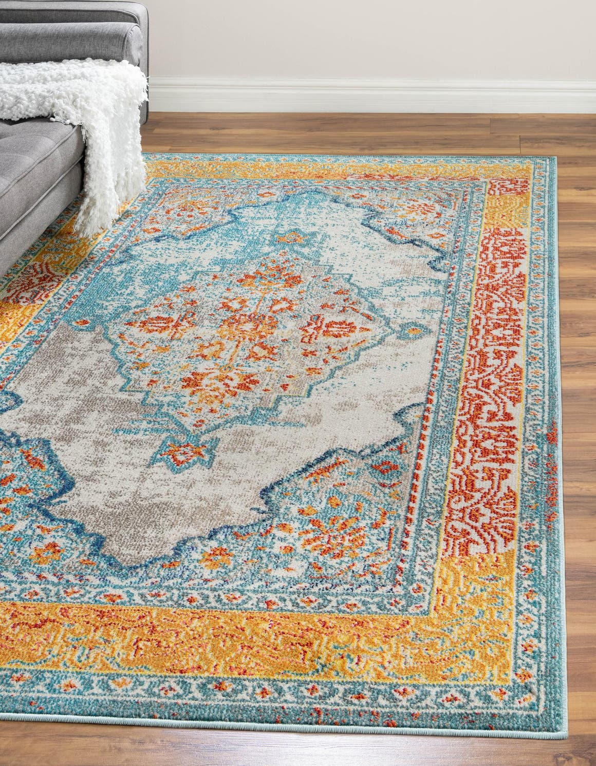 Blue 4' 1 x 6' 1 Vita Rectangle Area Rug