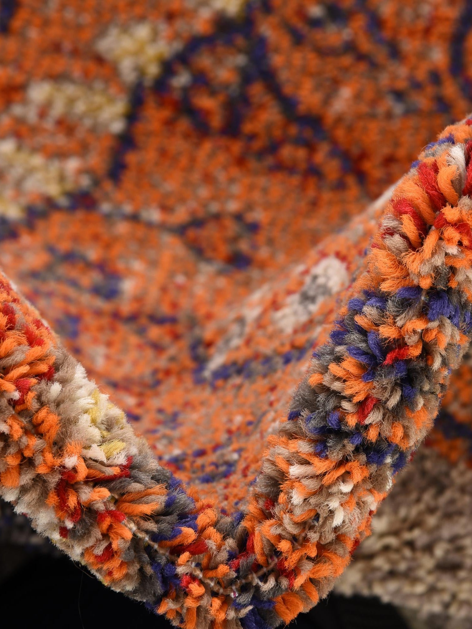 Gray 4' 1 x 4' 1 Vita Round Area Rug