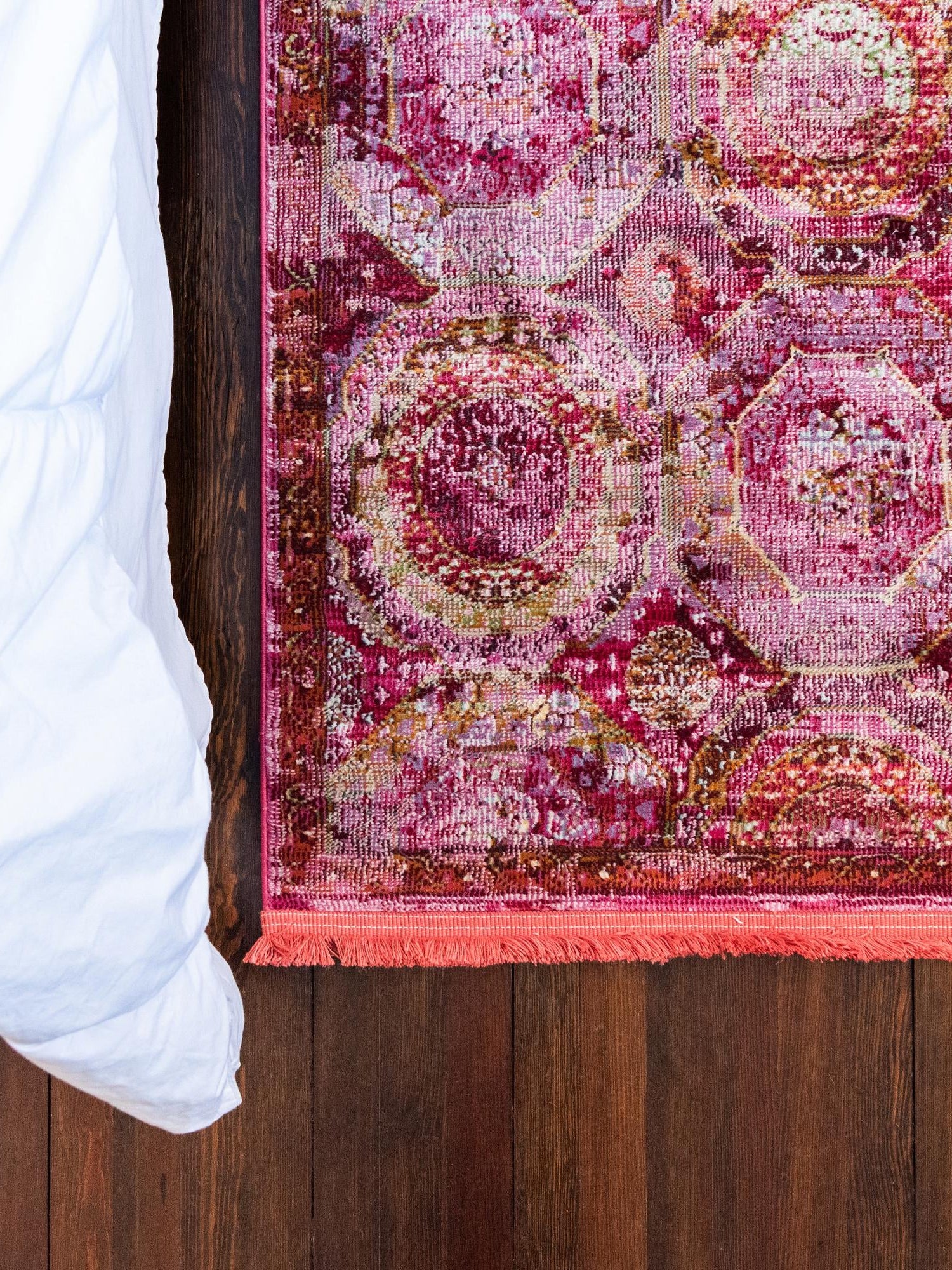 Pink 2' 7 x 13' Baracoa Runner Area Rug 100% Polypropylene Distressed Vintage Living Dining Room Office Traditional Carpet for Sale at Rug Engine