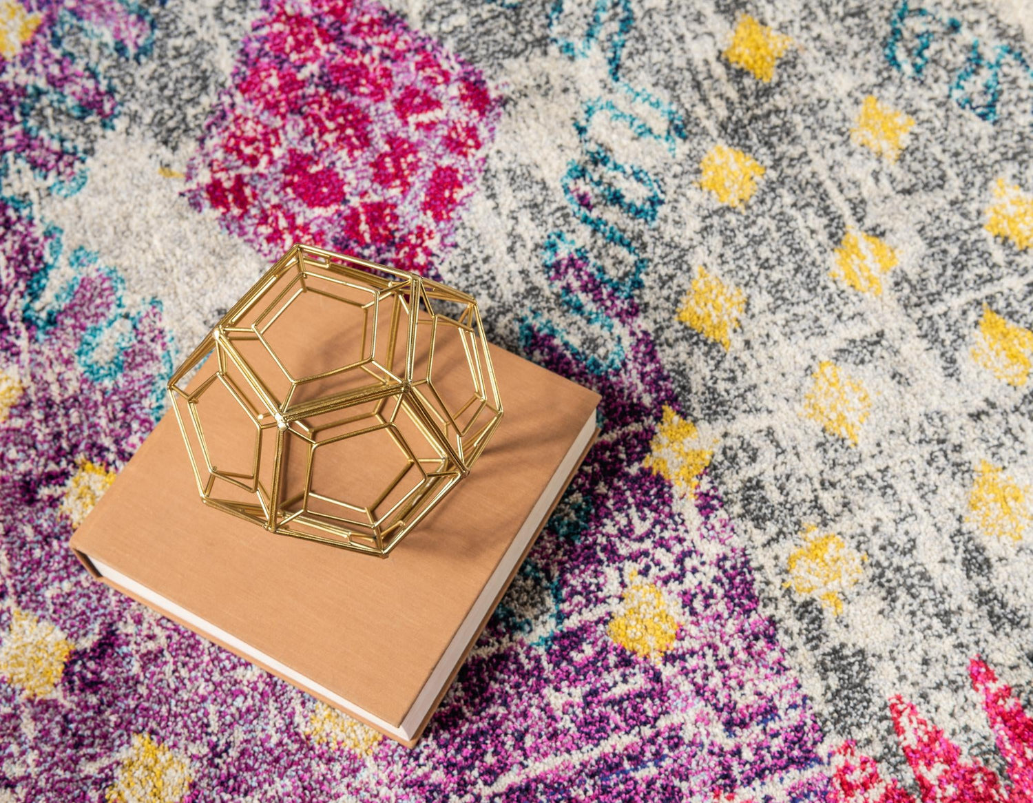 Multicolor 2' 7 x 10' Vita Runner Area Rug