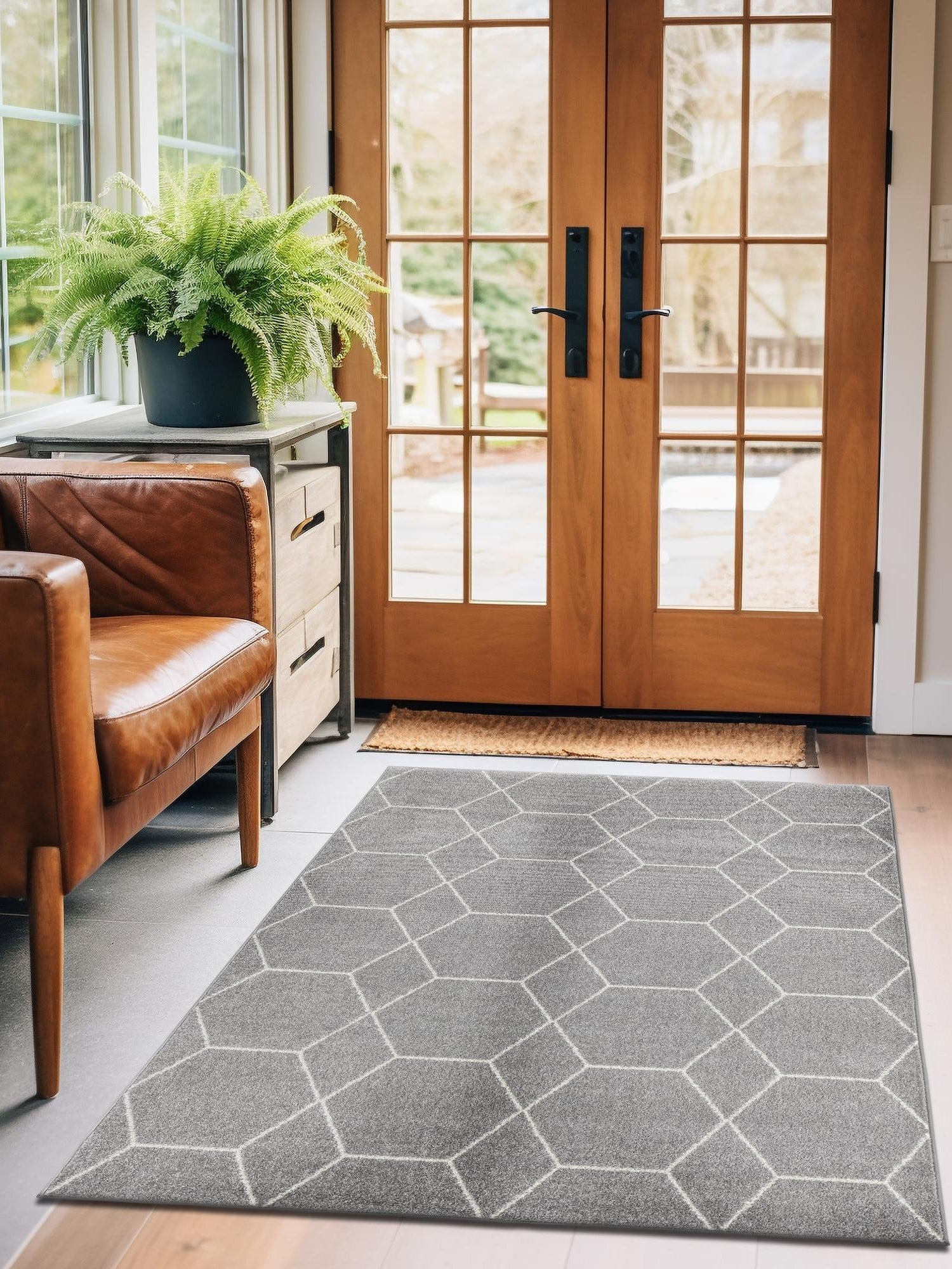 Light Gray 5' 3 x 8' Trellis Frieze Rectangle Area Rug Discounted Clearance Final Sale