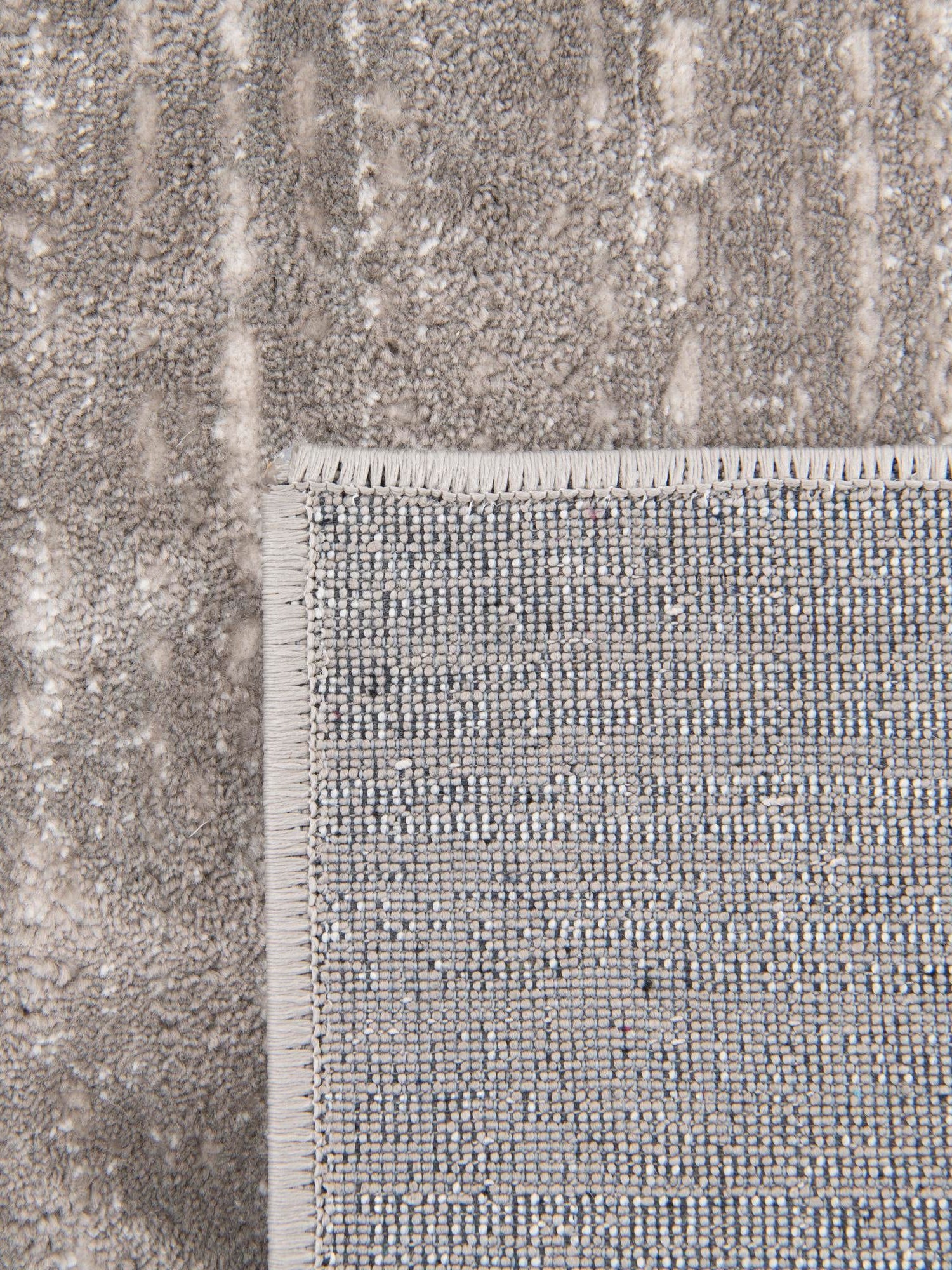 Gray 2' x 3' 1 Jill Zarin Uptown Rectangle Area Rug 70% Polypropylene & 30% Polyester  Contemporary Carpet for Living, Dining, Office, Bedroom for Sale at Rug Engine