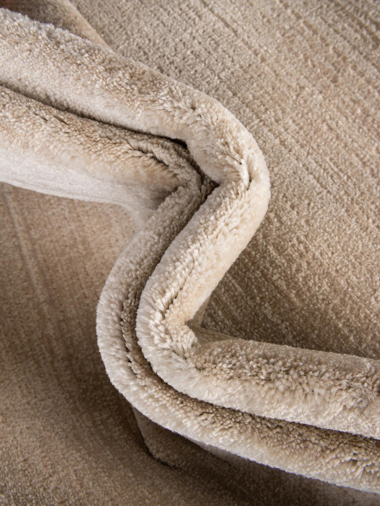 Beige 8' x 10' Jill Zarin Uptown Rectangle Area Rug 70% Polypropylene & 30% Polyester  Contemporary Carpet for Living, Dining, Office, Bedroom for Sale at Rug Engine
