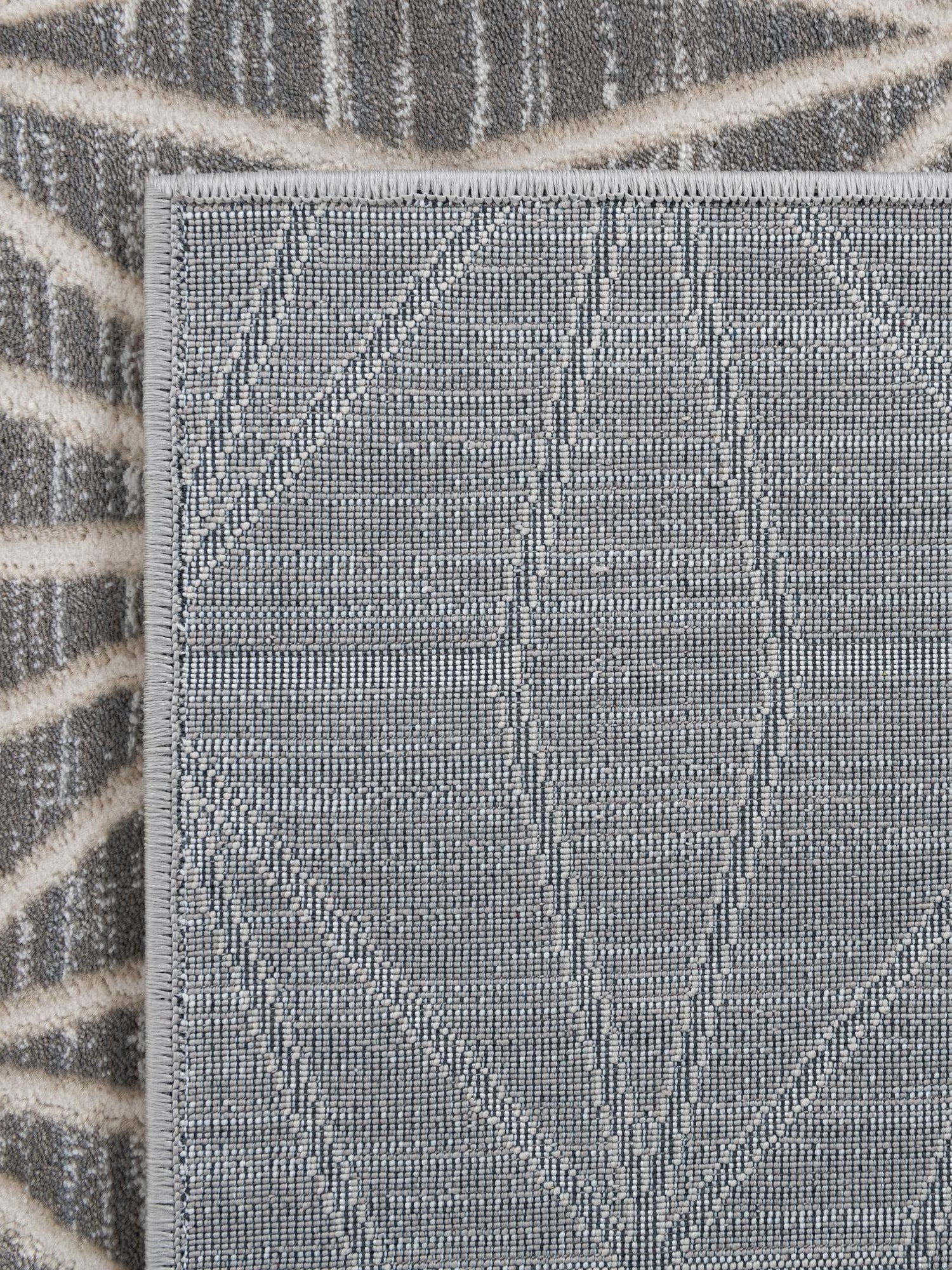 Gray 5' x 8' Jill Zarin Uptown Rectangle Area Rug 70% Polypropylene & 30% Polyester  Contemporary Carpet for Living, Dining, Office, Bedroom for Sale at Rug Engine