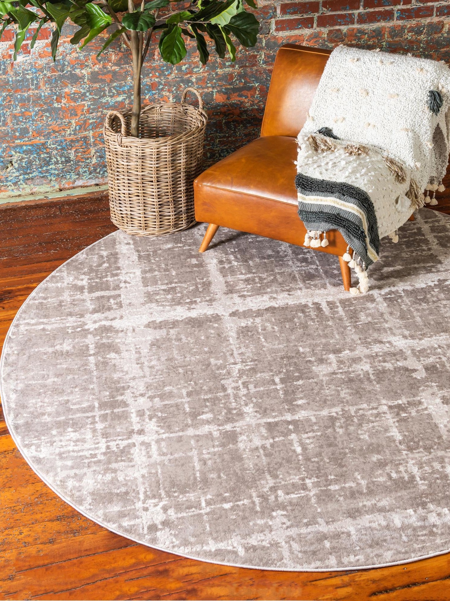 Light Brown 5' 3 x 5' 3 Jill Zarin Uptown Round Area Rug 70% Polypropylene & 30% Polyester  Contemporary Carpet for Living, Dining, Office, Bedroom for Sale at Rug Engine
