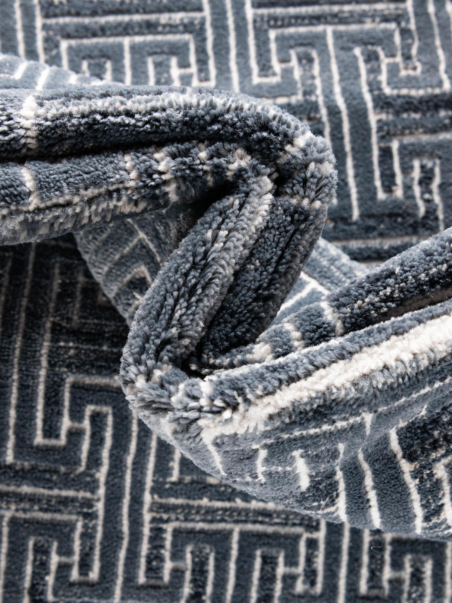 Navy Blue 9' x 12' 2 Jill Zarin Uptown Rectangle Area Rug 70% Polypropylene & 30% Polyester  Contemporary Carpet for Living, Dining, Office, Bedroom for Sale at Rug Engine