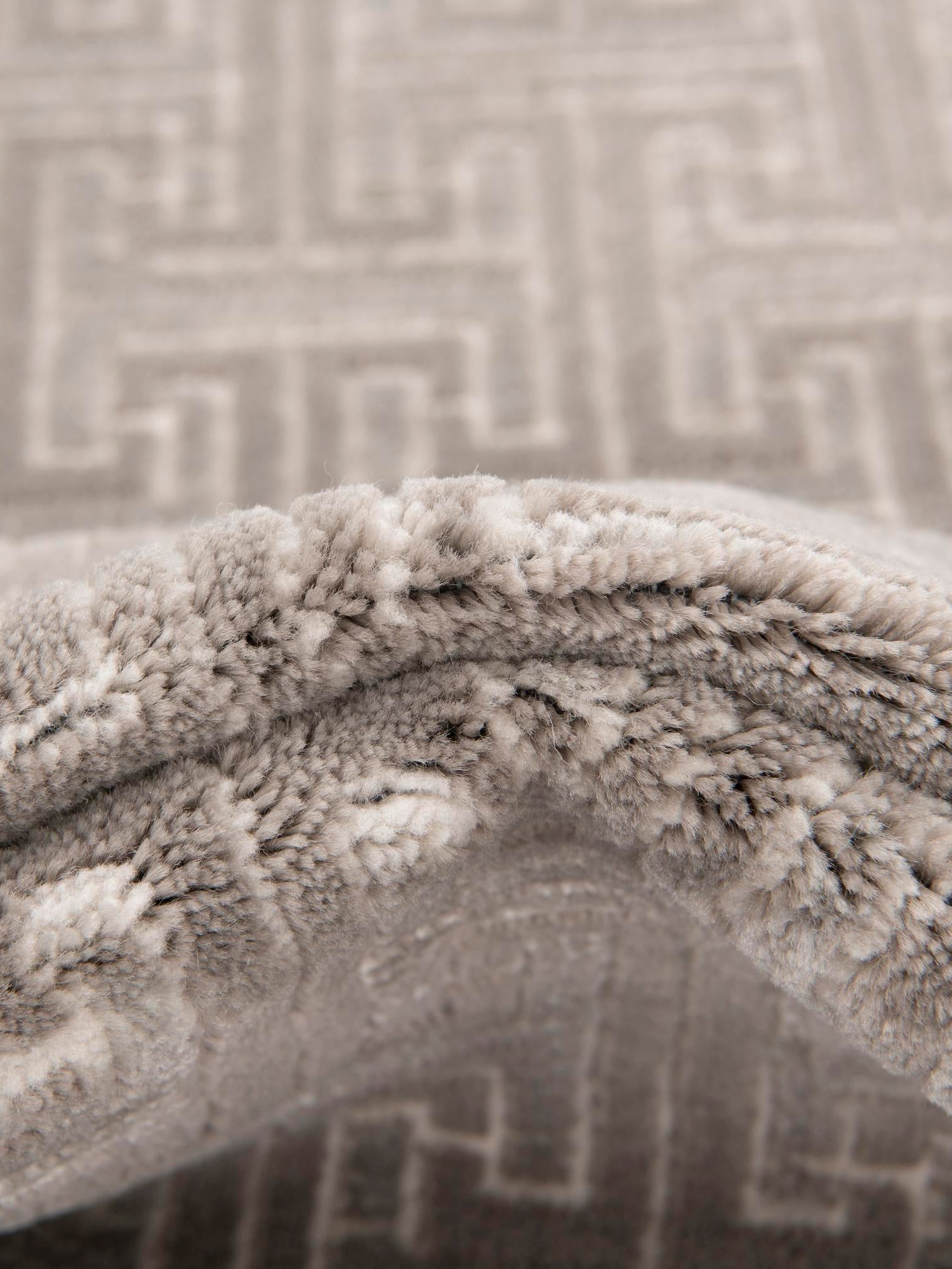 Gray 2' 7 x 8' Jill Zarin Uptown Runner Area Rug 70% Polypropylene & 30% Polyester  Contemporary Carpet for Living, Dining, Office, Bedroom for Sale at Rug Engine