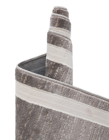 Gray 5' 3 x 5' 3 Jill Zarin Uptown Round Area Rug 70% Polypropylene & 30% Polyester  Contemporary Carpet for Living, Dining, Office, Bedroom for Sale at Rug Engine