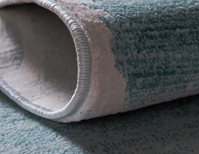 Turquoise 5' 1 x 8' Jill Zarin Uptown Rectangle Area Rug 70% Polypropylene & 30% Polyester  Contemporary Carpet for Living, Dining, Office, Bedroom for Sale at Rug Engine