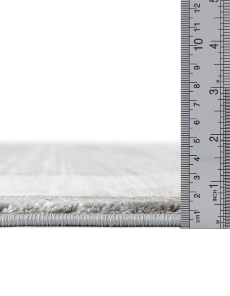Gray 4' 1 x 6' 1 Jill Zarin Uptown Rectangle Area Rug 70% Polypropylene & 30% Polyester  Contemporary Carpet for Living, Dining, Office, Bedroom for Sale at Rug Engine