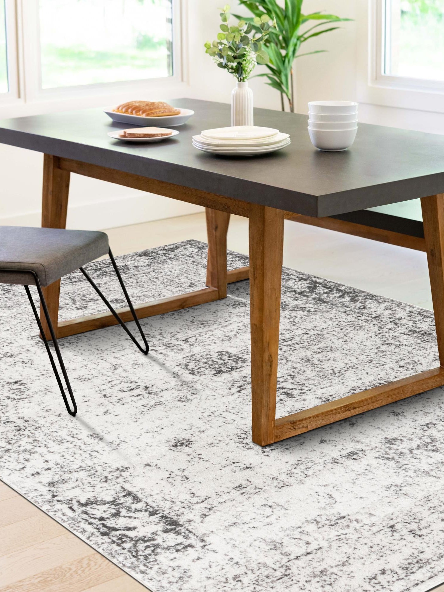 Gray 5' 3 x 8' Sofia Rectangle Area Rug Discounted Clearance Final Sale