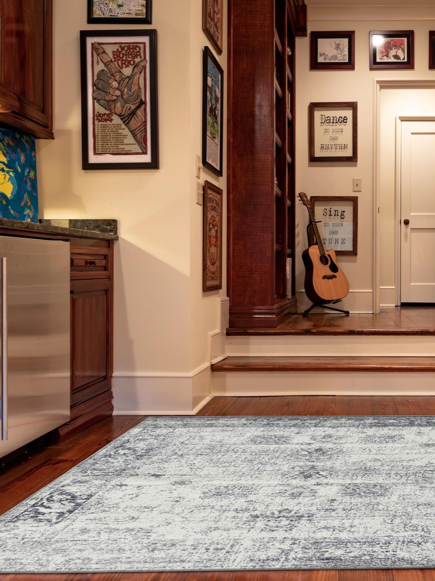Gray 7' 10 x 7' 10 Sofia Square Area Rug Durable Easy Clean Stain Resistant Unique Carpet for Affordable Interior Home Design for Sale at Rug Engine