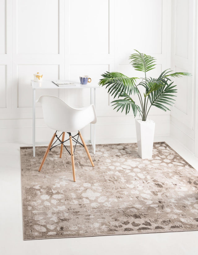 Brown 6' 1 x 6' 1 Sofia Square Rug