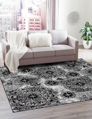 Black 6' 1 x 6' 1 Sofia Square Rug