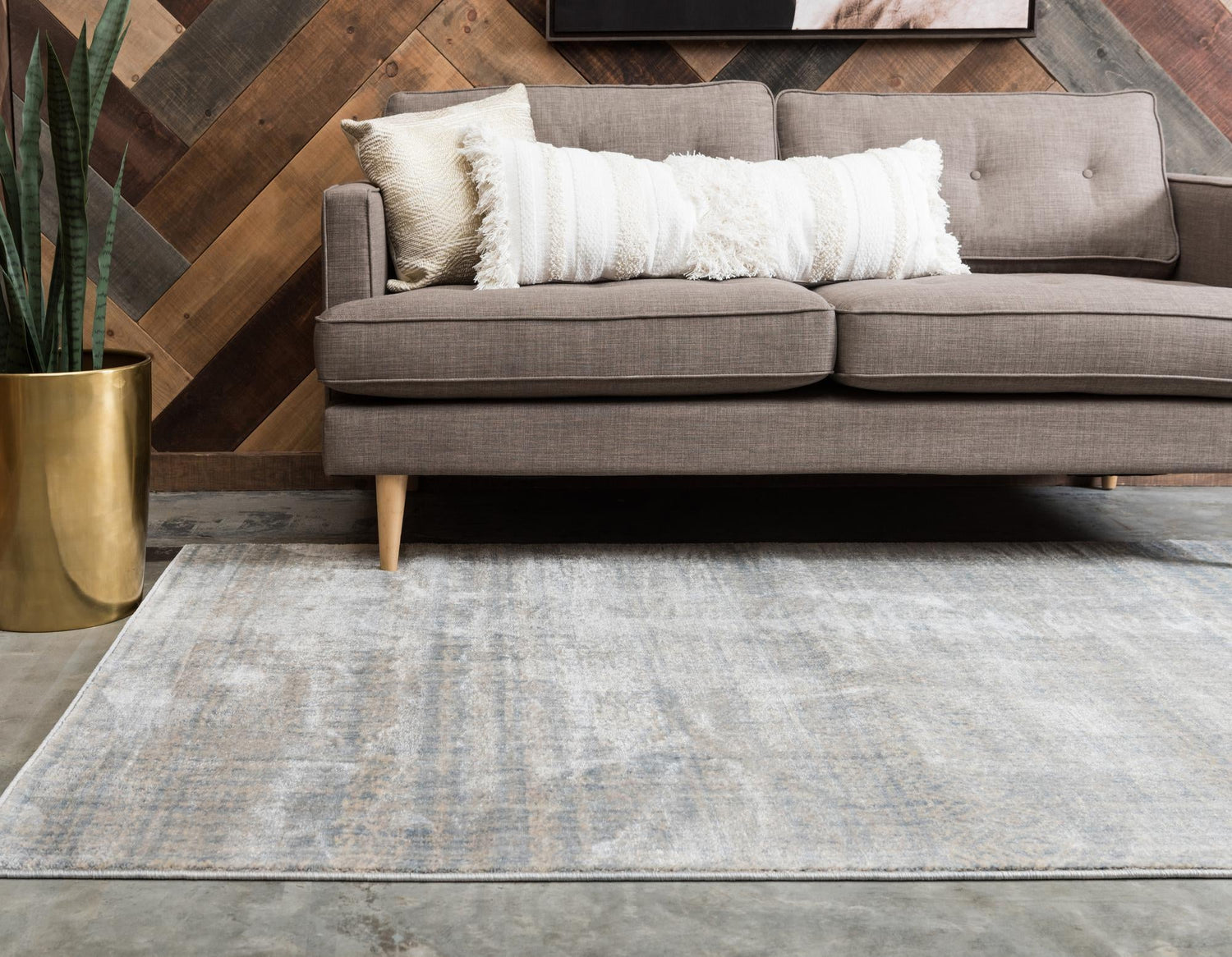 Silver Mist 4' 1 x 6' 1 Helios Rectangle Area Rug 100% Polypropylene (Space-Dyed Yarn) Easy Clean With Cotton Backing Contemporary Carpet for Sale at Rug Engine