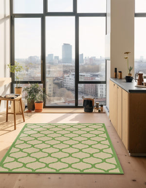 Beige and Green 2' 2 x 3' 1 Outdoor Trellis Rectangle Rug