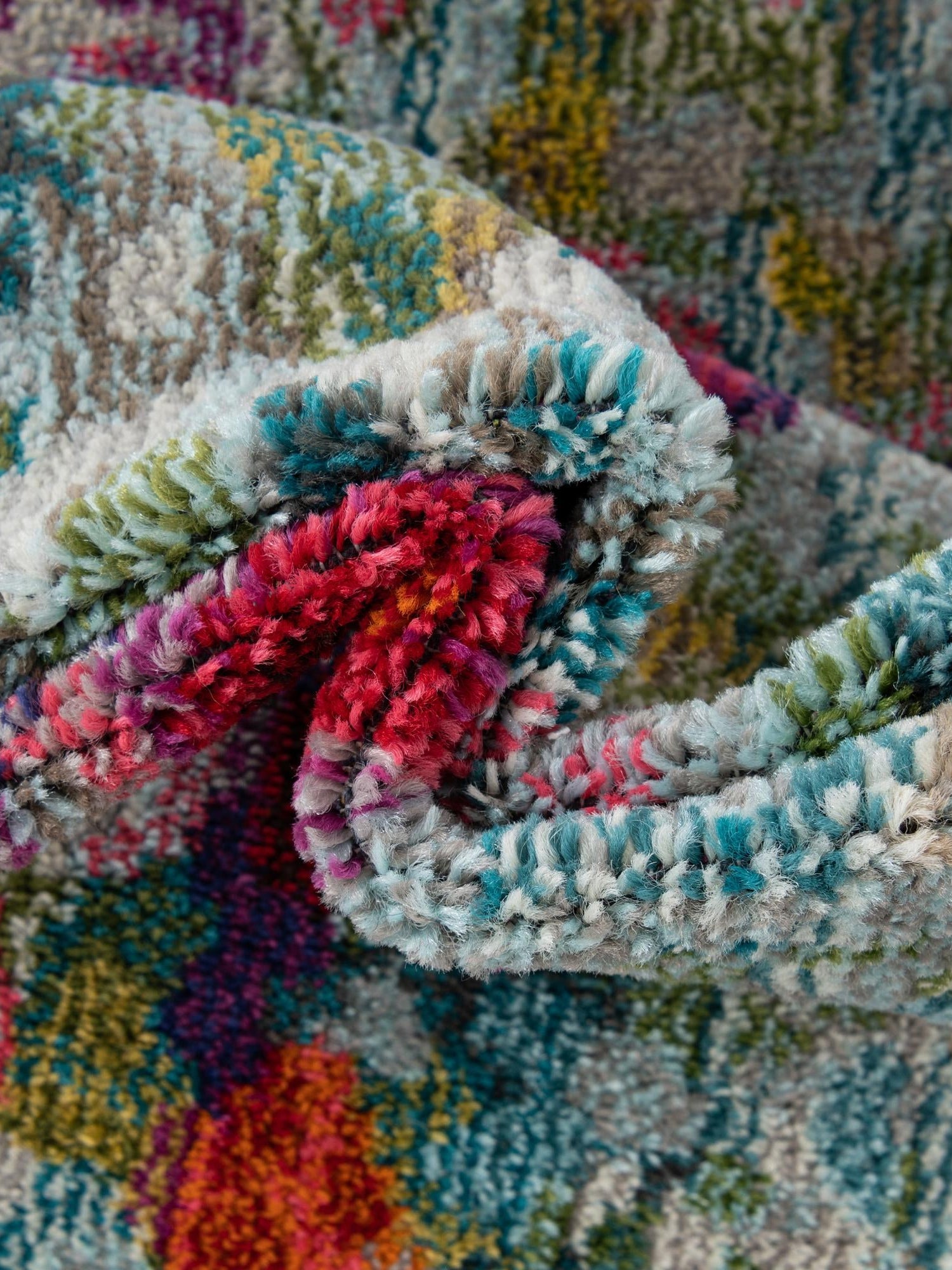 Multicolor 7' 10 x 7' 10 Chromatic Round Area Rug 100% Polypropylene With Cotton Backing Abstract Modern Colorful Carpet Mat for Home Decor & Interior Design for Sale at Rug Engine