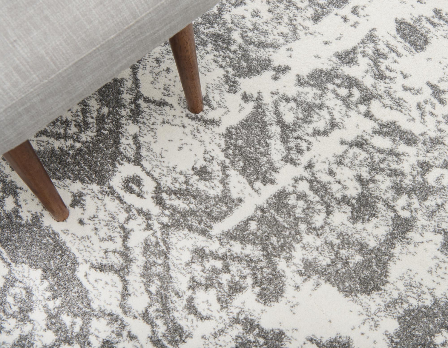 Light Gray 8' x 10' Rosso Rectangle Area Rug Vintage Distressed Faded Traditional Design Carpet for Unique Home Interior Design for Sale at Rug Engine