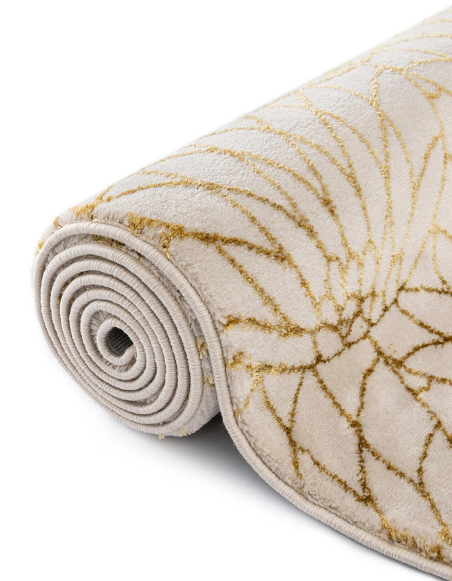 White Gold 2' 7 x 12' Marilyn Monroe Glam Runner Area Rug 70% Polypropylene & 30% Polyester Vivid Geometric Modern Carpet for Interior Home Decor for Sale at Rug Engine