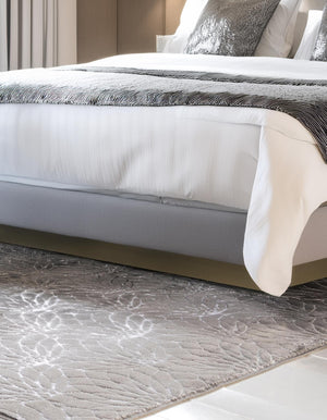 Gray Silver 2' x 3' 1 Marilyn Monroe Glam Rectangle Area Rug 70% Polypropylene & 30% Polyester Vivid Geometric Modern Carpet for Interior Home Decor for Sale at Rug Engine