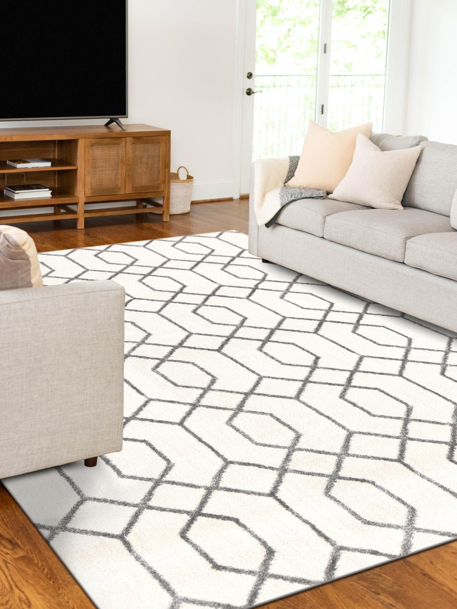 White Silver 9' x 12' Marilyn Monroe Glam Rectangle Area Rug 70% Polypropylene & 30% Polyester Vivid Geometric Modern Carpet for Interior Home Decor for Sale at Rug Engine