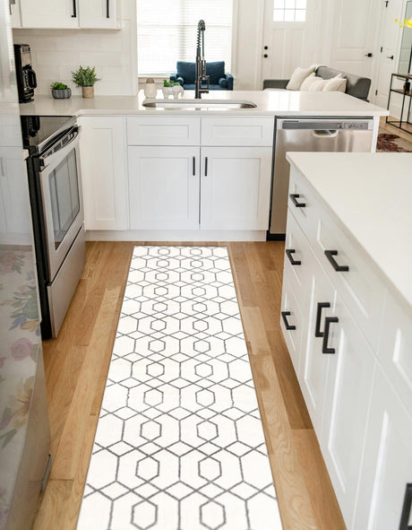 White Silver 2' x 6' 1 Marilyn Monroe Glam Runner Area Rug 70% Polypropylene & 30% Polyester Vivid Geometric Modern Carpet for Interior Home Decor for Sale at Rug Engine