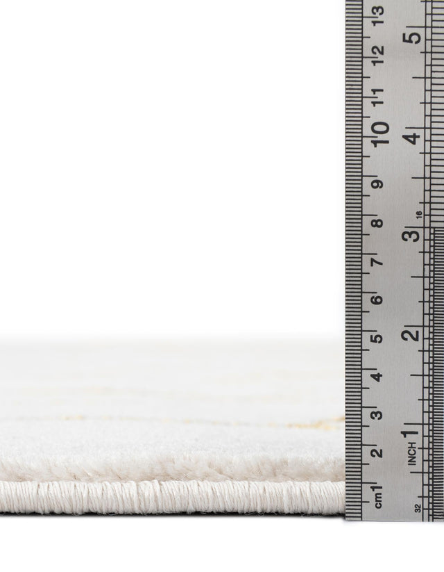 White Gold 2' x 3' 1 Marilyn Monroe Glam Rectangle Area Rug 70% Polypropylene & 30% Polyester Vivid Geometric Modern Carpet for Interior Home Decor for Sale at Rug Engine