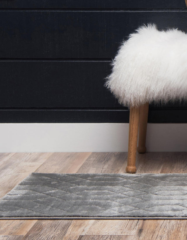 Gray Silver 2' 7 x 12' Marilyn Monroe Glam Runner Area Rug 70% Polypropylene & 30% Polyester Vivid Geometric Modern Carpet for Interior Home Decor for Sale at Rug Engine