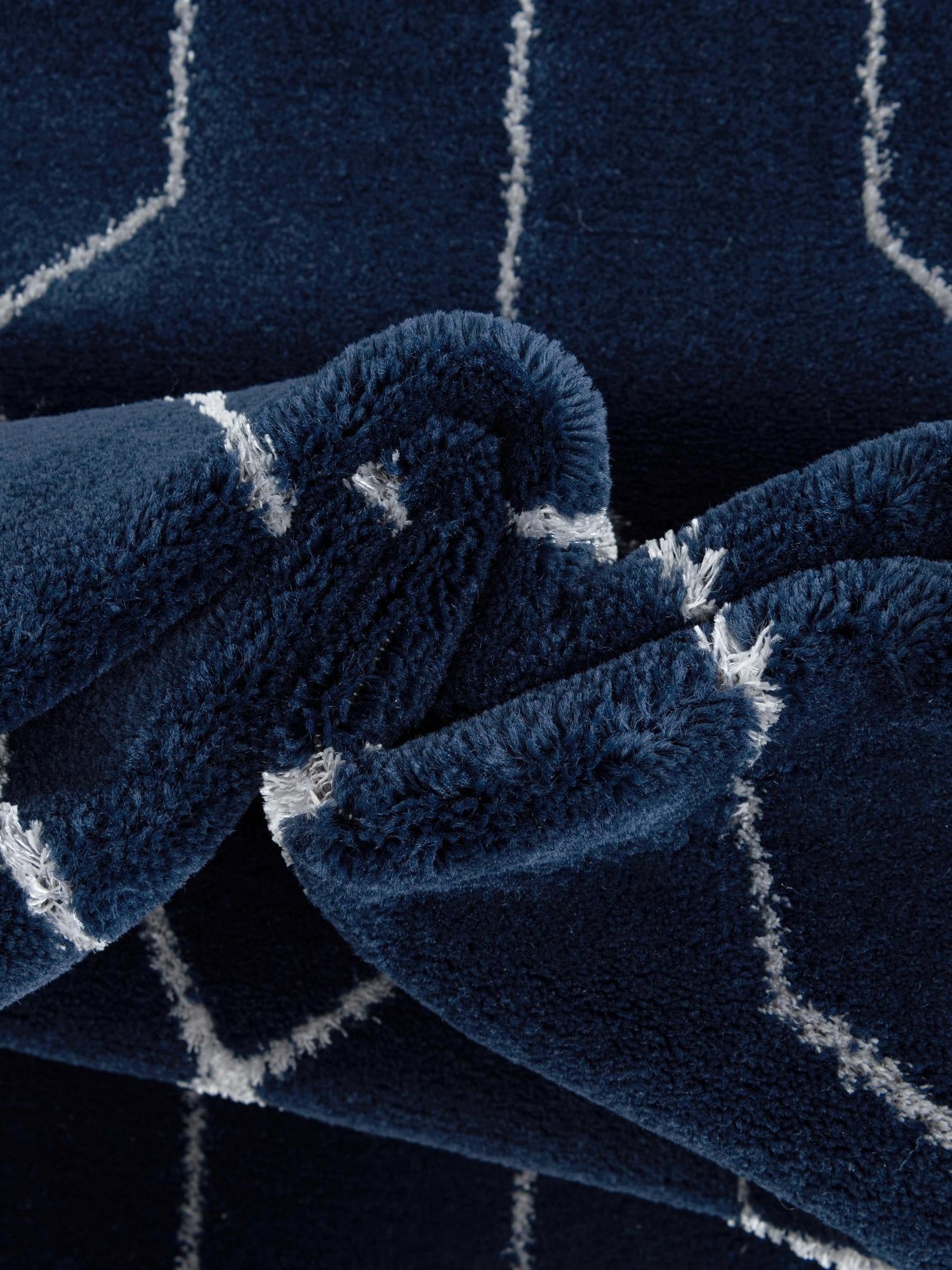 Navy Blue Silver 2' x 3' 1 Marilyn Monroe Glam Rectangle Area Rug 70% Polypropylene & 30% Polyester Vivid Geometric Modern Carpet for Interior Home Decor for Sale at Rug Engine