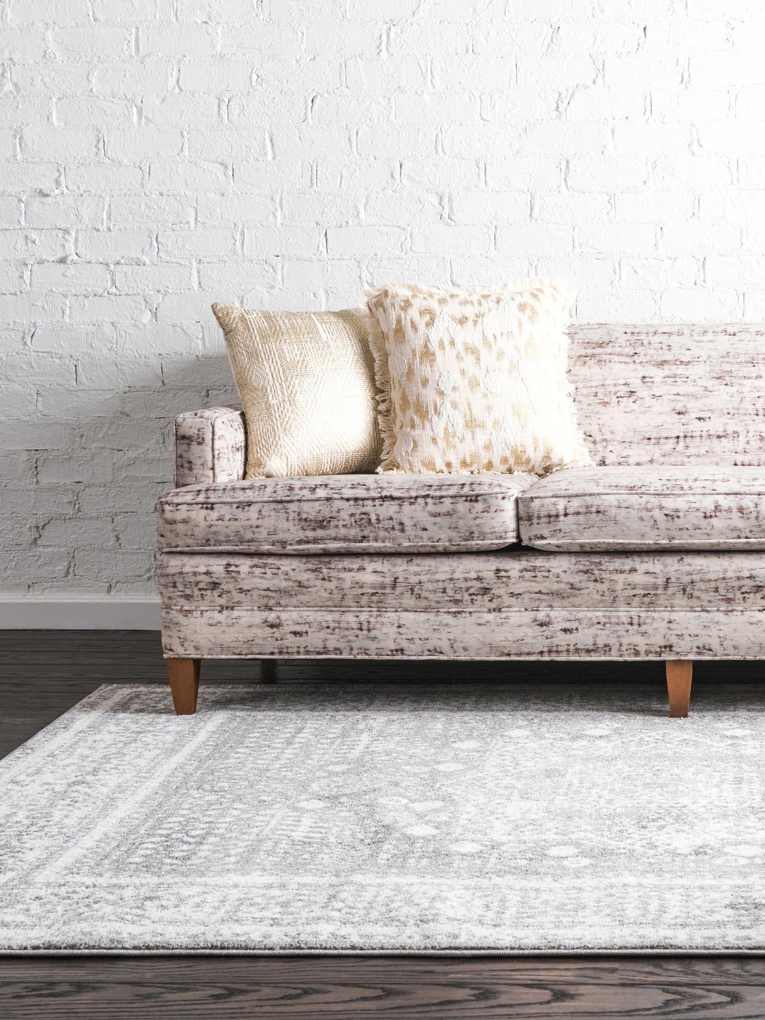 Gray 9' x 12' Rosso Rectangle Area Rug Vintage Distressed Faded Traditional Design Carpet for Unique Home Interior Design for Sale at Rug Engine