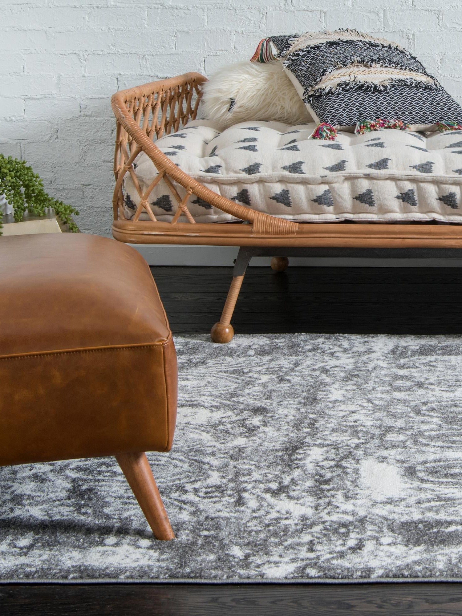 Gray 8' x 10' Rosso Rectangle Area Rug Vintage Distressed Faded Traditional Design Carpet for Unique Home Interior Design for Sale at Rug Engine