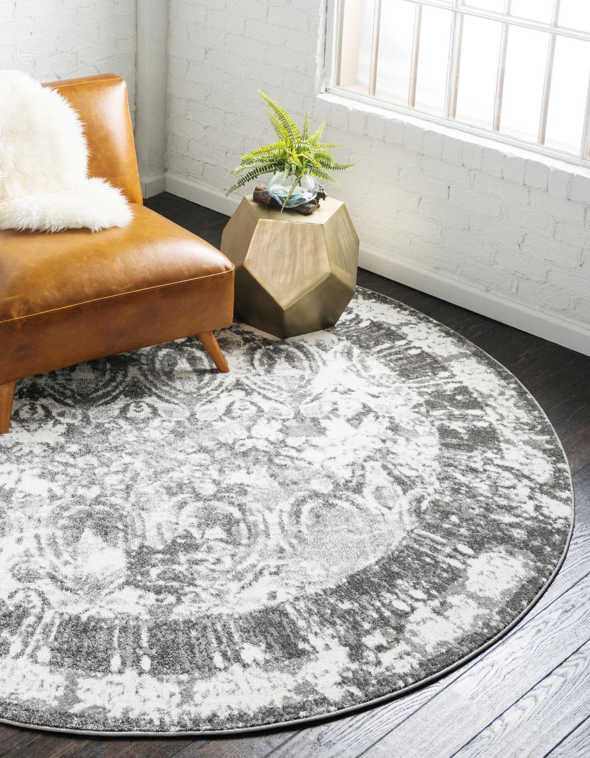 Gray 4' 1 x 4' 1 Rosso Round Area Rug Vintage Distressed Faded Traditional Design Carpet for Unique Home Interior Design for Sale at Rug Engine