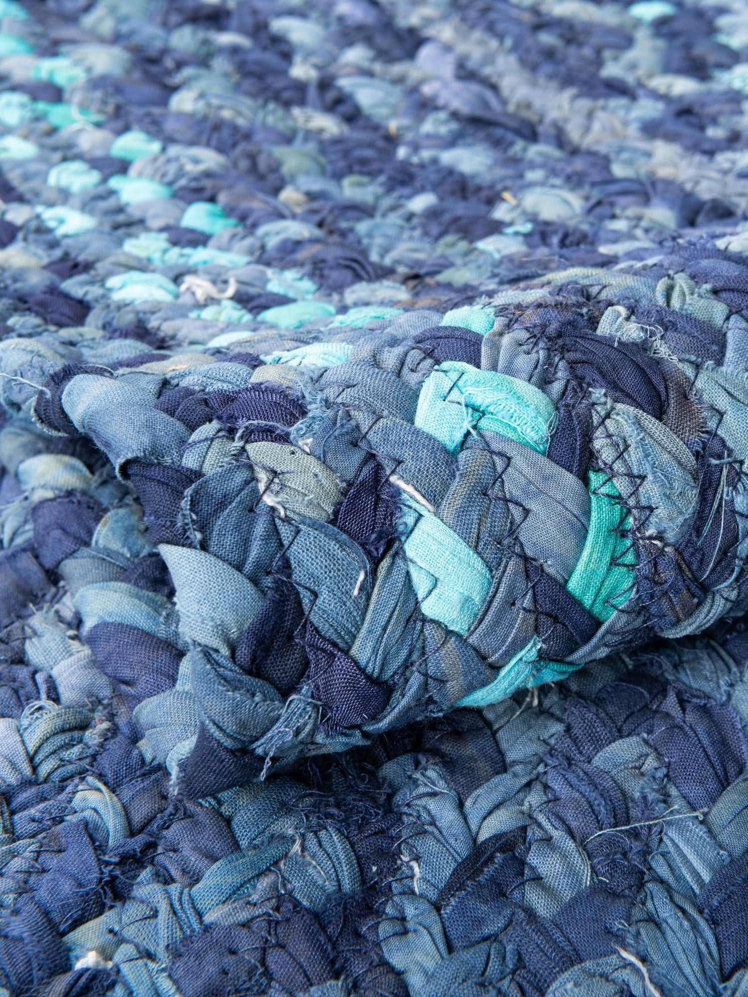 Blue 8' x 8' Braided Chindi Round Area Rug 100% Cotton Hand Braided Natural Eco-Friendly Boho Style Modern Carpet for Living Rooms Dining Office Dorm for Sale at Rug Engine
