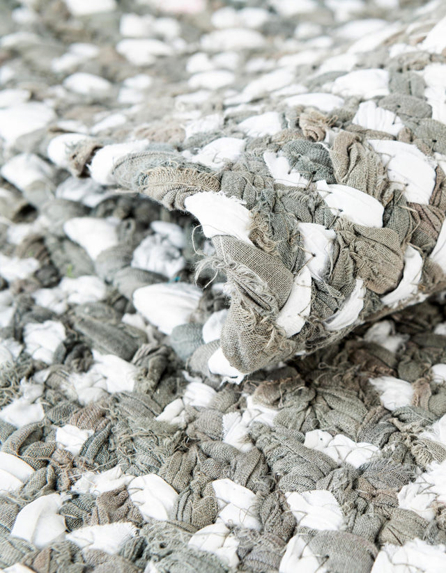 Gray 8' x 8' Braided Chindi Round Rug