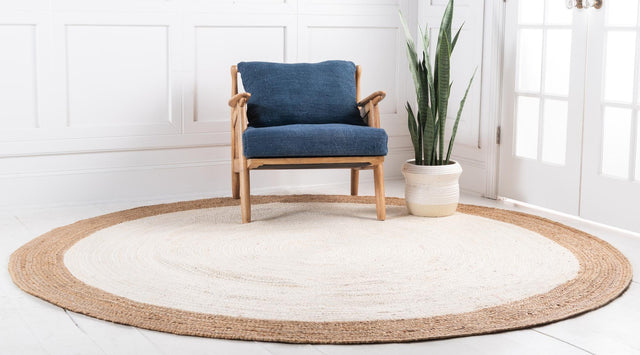 White 3' 3 x 3' 3 Braided Jute Round Rug