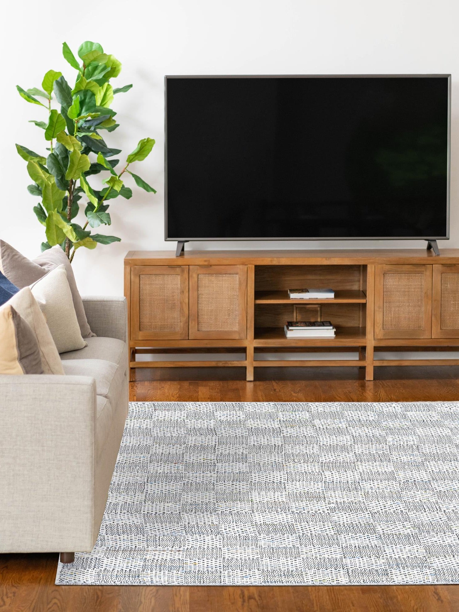 Ivory 5' 1 x 8' Chindi Cotton Rectangle Area Rug Interior Design Home Decor Carpet Mat for Sale at Rug Engine