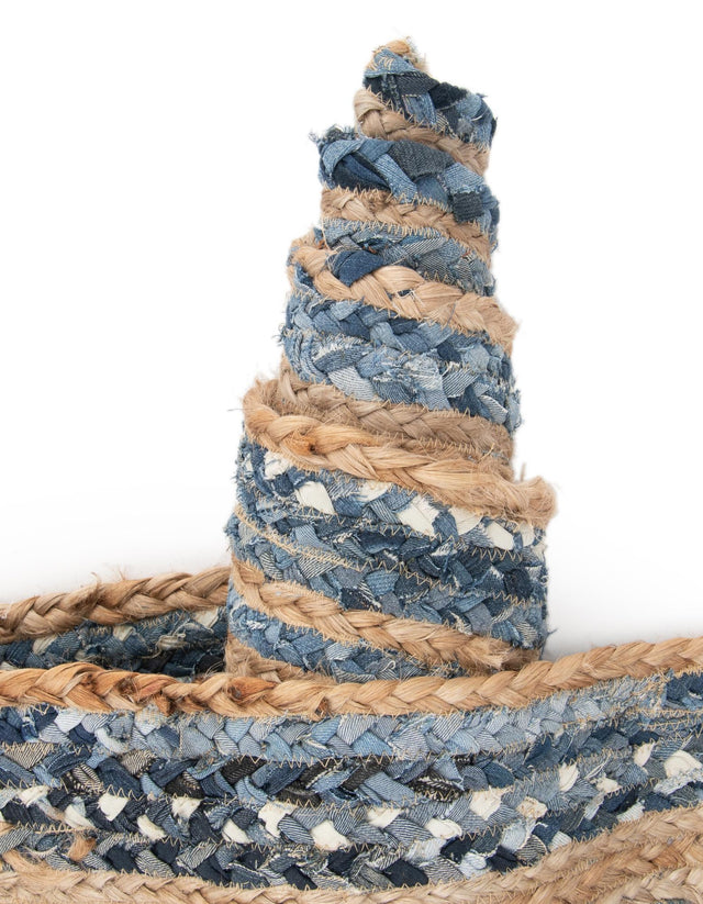 Blue and Natural 8' x 8' Braided Chindi Round Rug