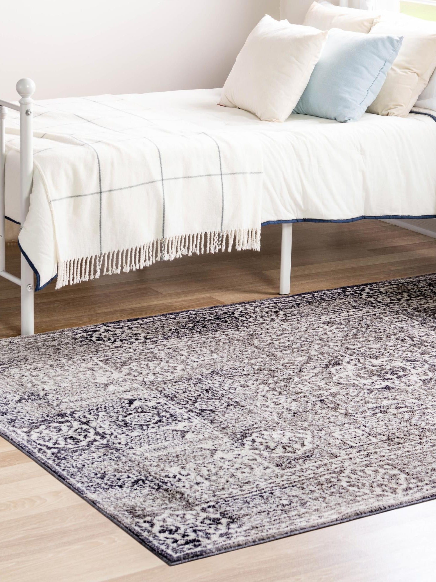 Gray 3' 3 x 5' 3 Brighton Rectangle Area Rug 100% Polyester With Jute Backing Vintage Distressed Colorful Traditional Carpet for Interior Room Design for Sale at Rug Engine