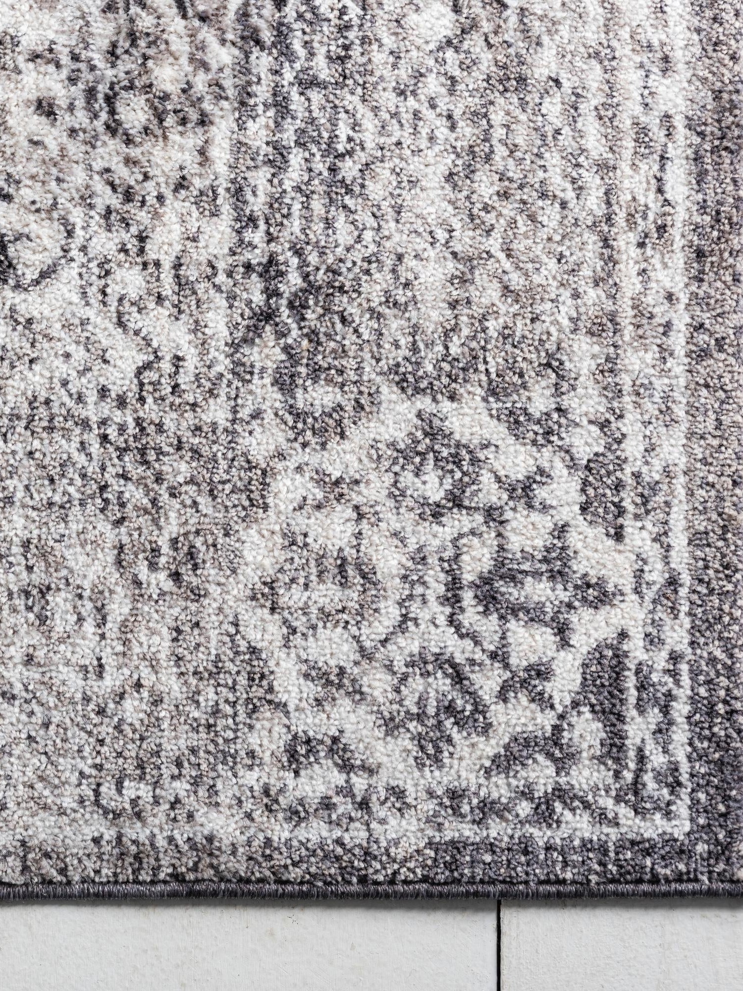Gray 3' 3 x 5' 3 Brighton Rectangle Area Rug 100% Polyester With Jute Backing Vintage Distressed Colorful Traditional Carpet for Interior Room Design for Sale at Rug Engine