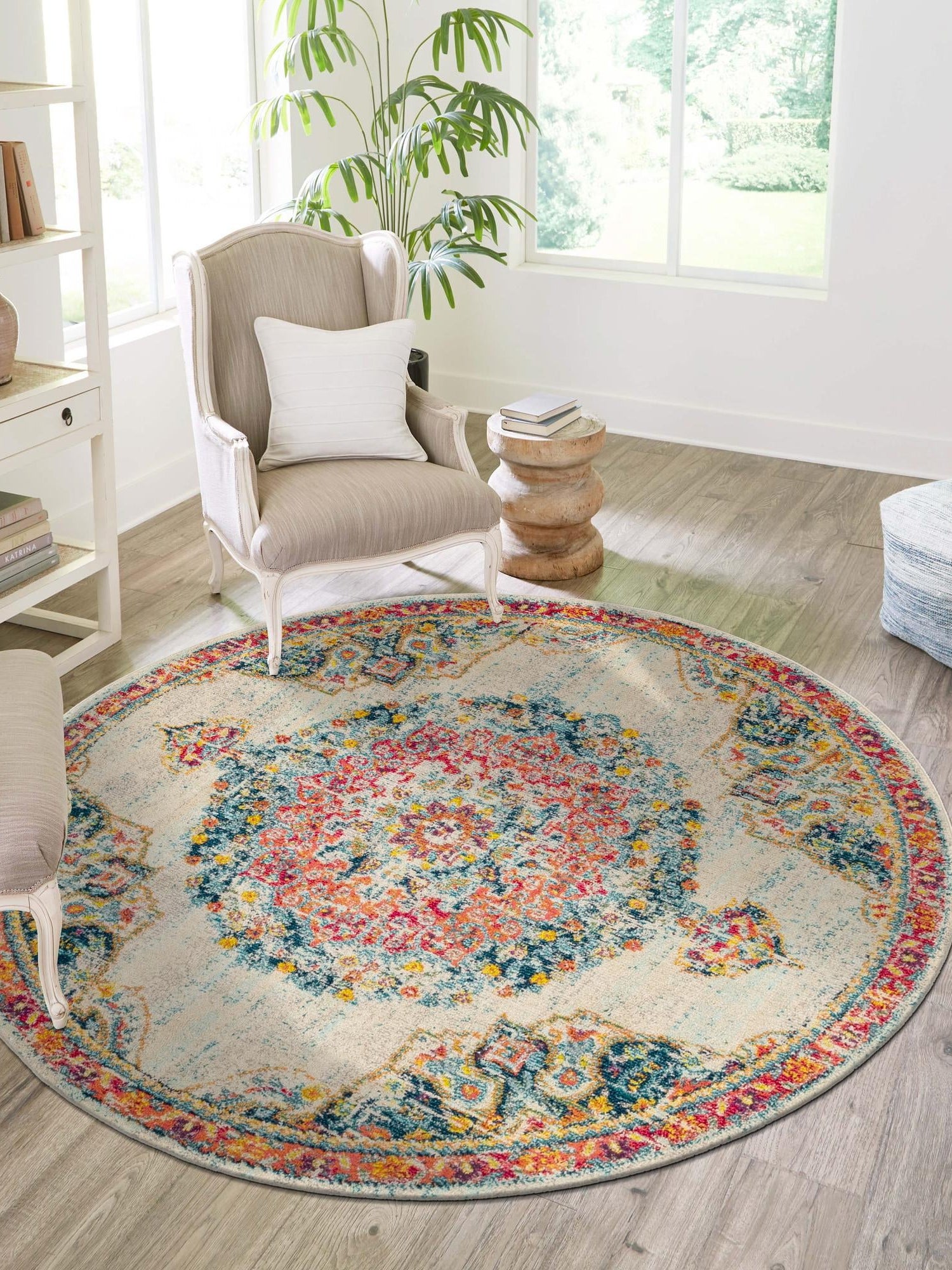 Ivory 7' 10 x 7' 10 Penrose Round Area Rug