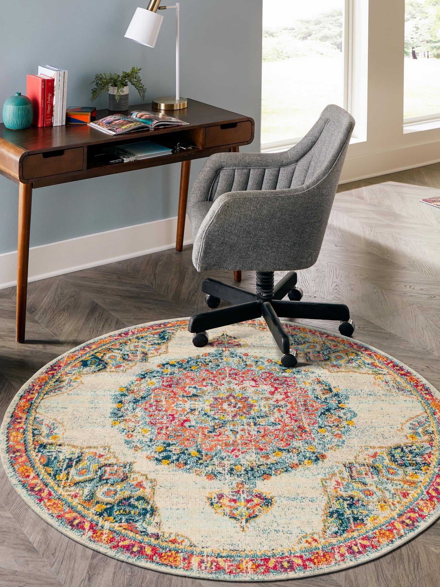Ivory 7' 1 x 7' 1 Penrose Round Area Rug