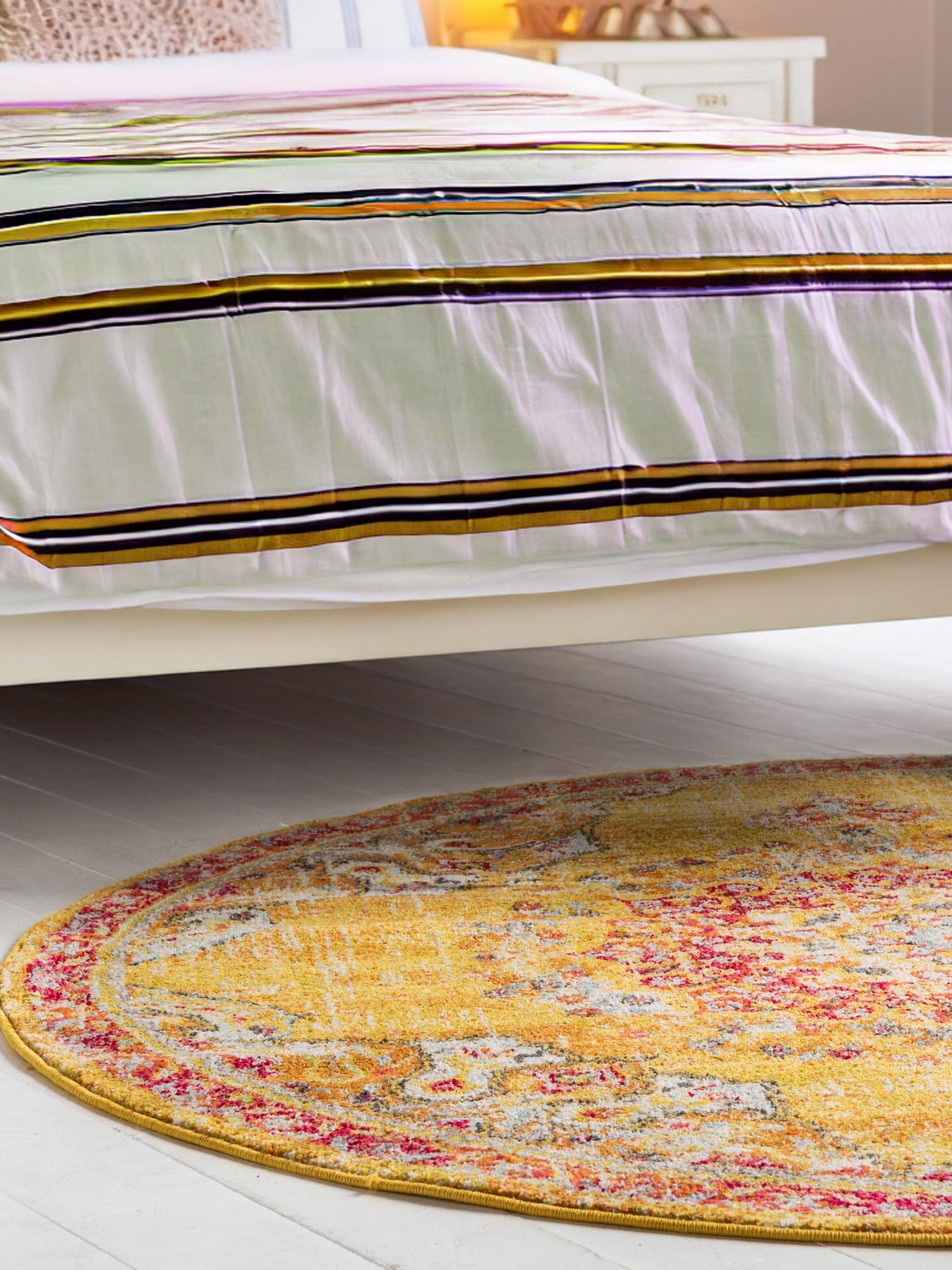 Gold 10' x 10' Penrose Round Area Rug