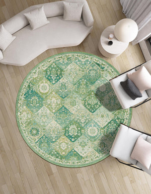 Green 7' 10 x 7' 10 Penrose Round Area Rug