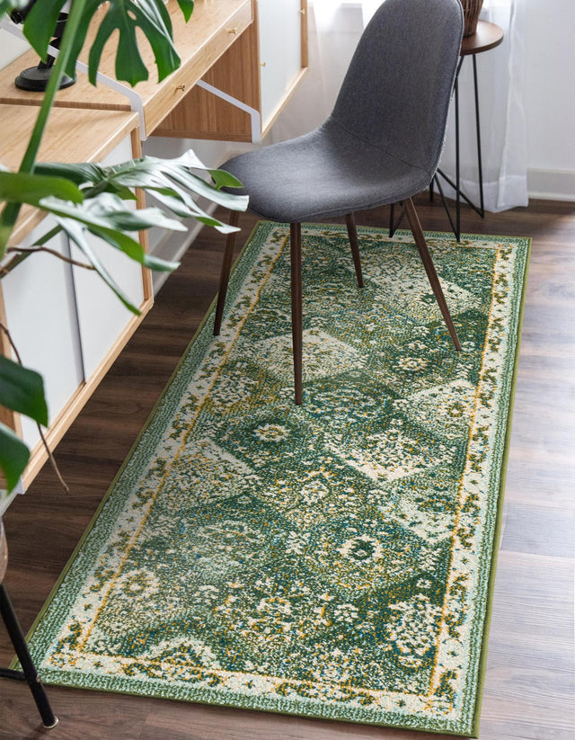 Green 2' 7 x 10' Penrose Runner Area Rug