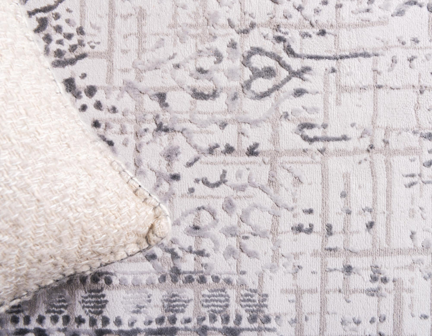 Gray 2' 7 x 6' 1 Aberdeen Runner Area Rug 60% Polypropylene & 40% Polyester Living Dining Office Room Carpet for Sale at Rug Engine