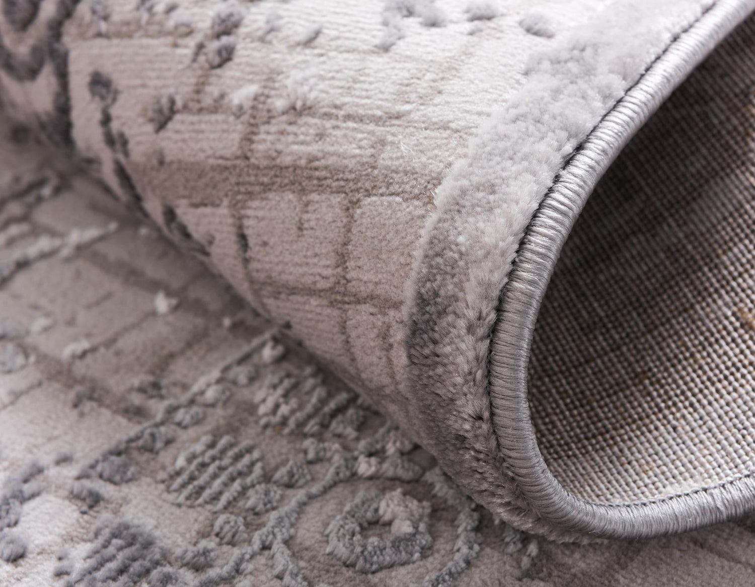 Gray 2' 7 x 6' 1 Aberdeen Runner Area Rug 60% Polypropylene & 40% Polyester Living Dining Office Room Carpet for Sale at Rug Engine