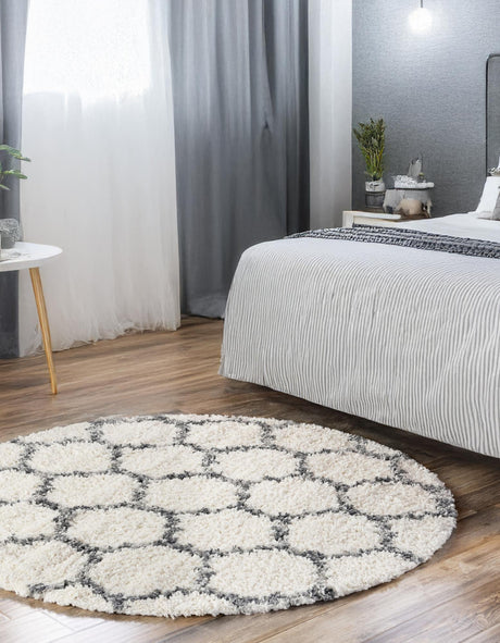 Ivory 5' x 5' Hygge Shag Round Area Rug Thick Soft Touch Fluffy & Plush Shaggy Pile 100% Polypropylene With Jute Backing Modern Carpet for Sale at Rug Engine