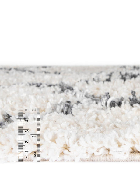 Ivory 5' x 5' Hygge Shag Round Area Rug Thick Soft Touch Fluffy & Plush Shaggy Pile 100% Polypropylene With Jute Backing Modern Carpet for Sale at Rug Engine