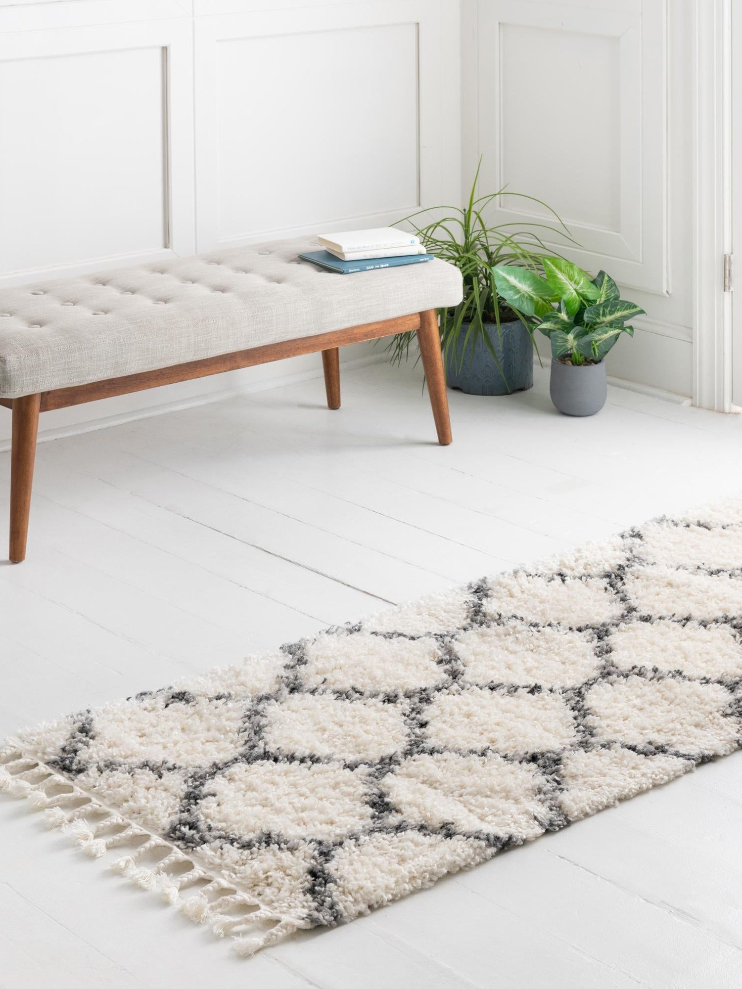 Ivory 2' 7 x 8' 2 Hygge Shag Runner Area Rug Thick Soft Touch Fluffy & Plush Shaggy Pile 100% Polypropylene With Jute Backing Modern Carpet for Sale at Rug Engine