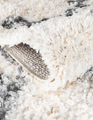Ivory 2' 2 x 6' 1 Hygge Shag Runner Rug